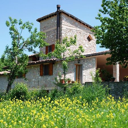 Bed and Breakfast Casale La Torretta Norcia Exterior foto