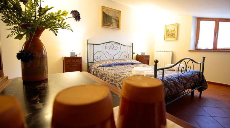 Bed and Breakfast Casale La Torretta Norcia Exterior foto